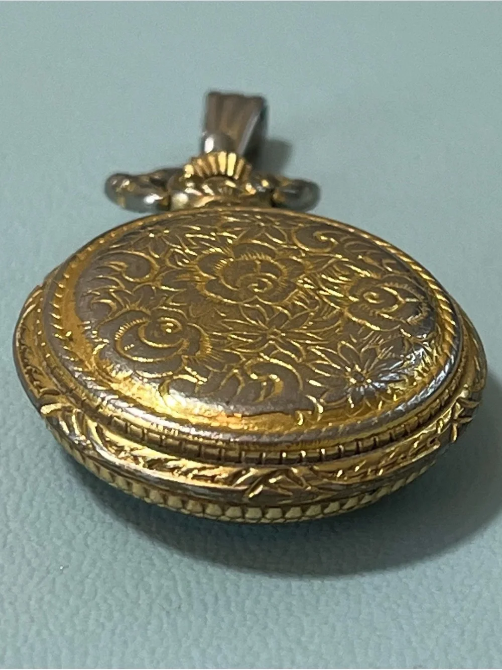 Vintage Sheffield Swiss Made Gold Tone Silver Pocket Watch - Manual Wind